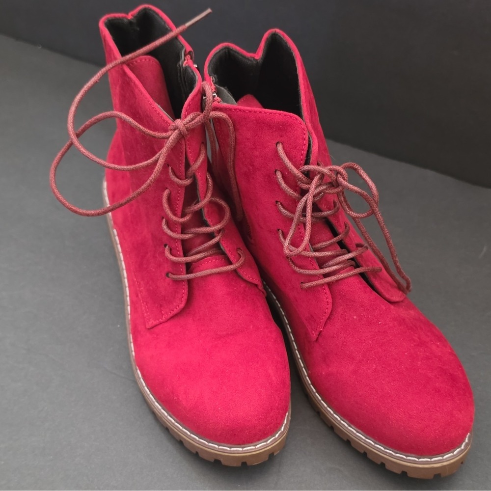 Relife Red Suede Lace-Up Ankle Bootie Women's Round Toe Low Heel Size 8.5